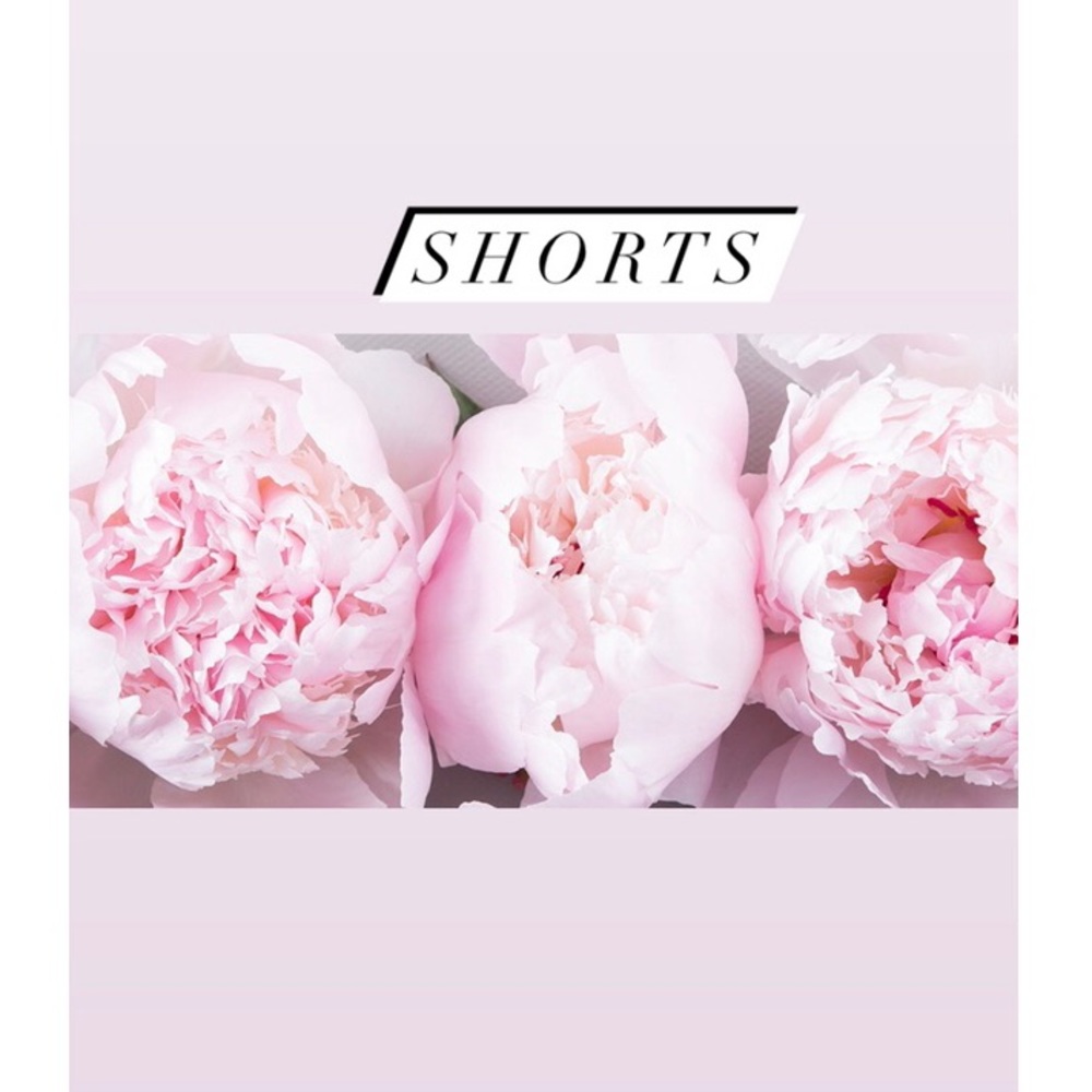 Shorts - Picture 2 of 3